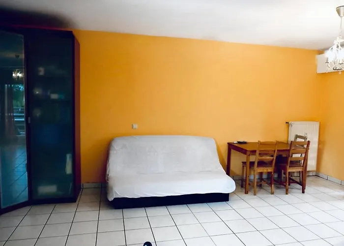 Mondorf-appartement アパート モンドルフ・レ・バン